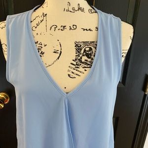 5/$25 - Light Blue Sleeveless Top - Size M